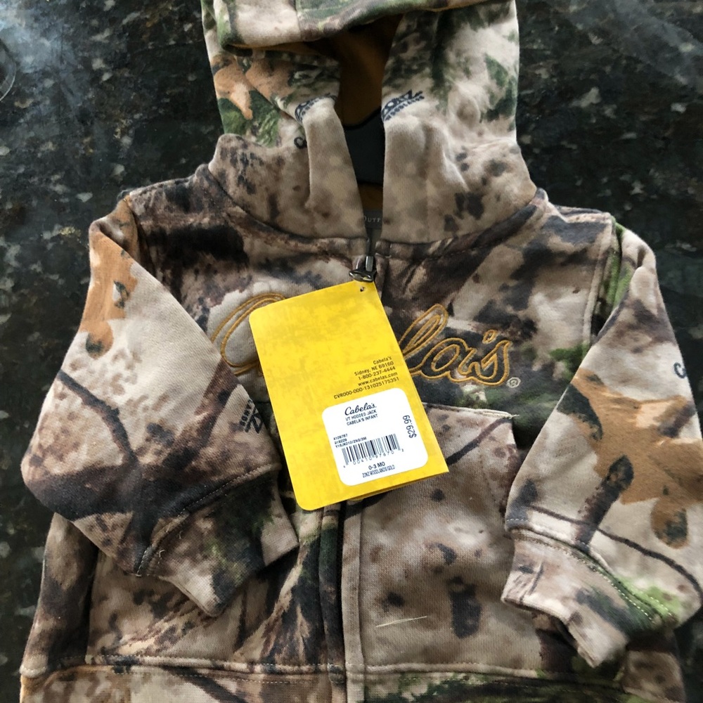 Cabela’s Camo Hooded Sweatshirt 0-3 Month
